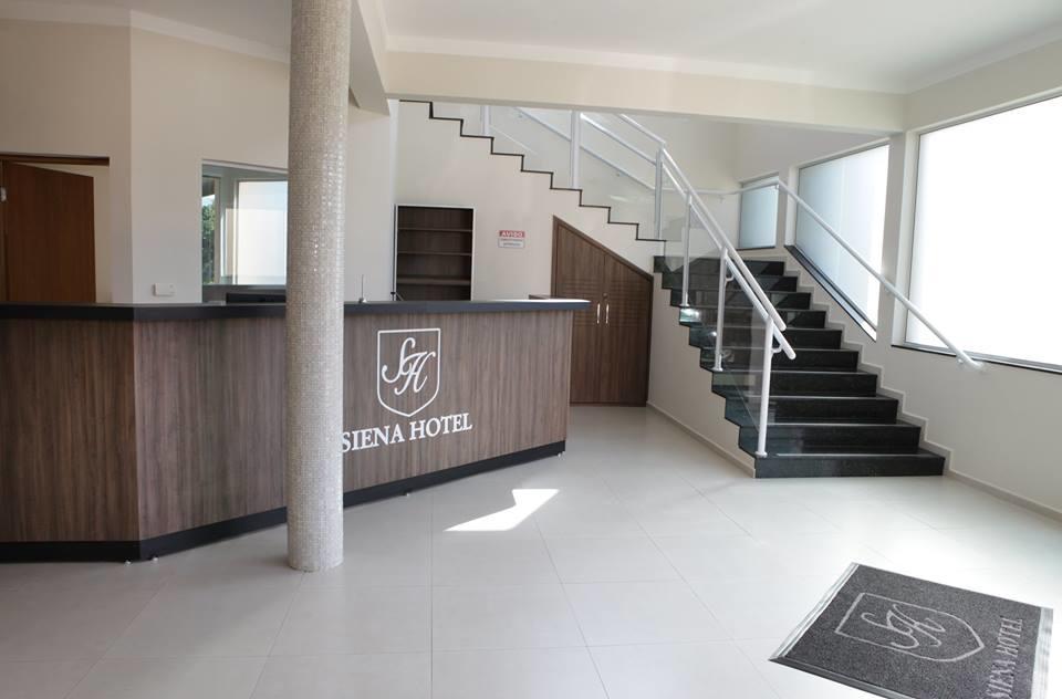 Siena Hotel Pederneiras Exteriör bild